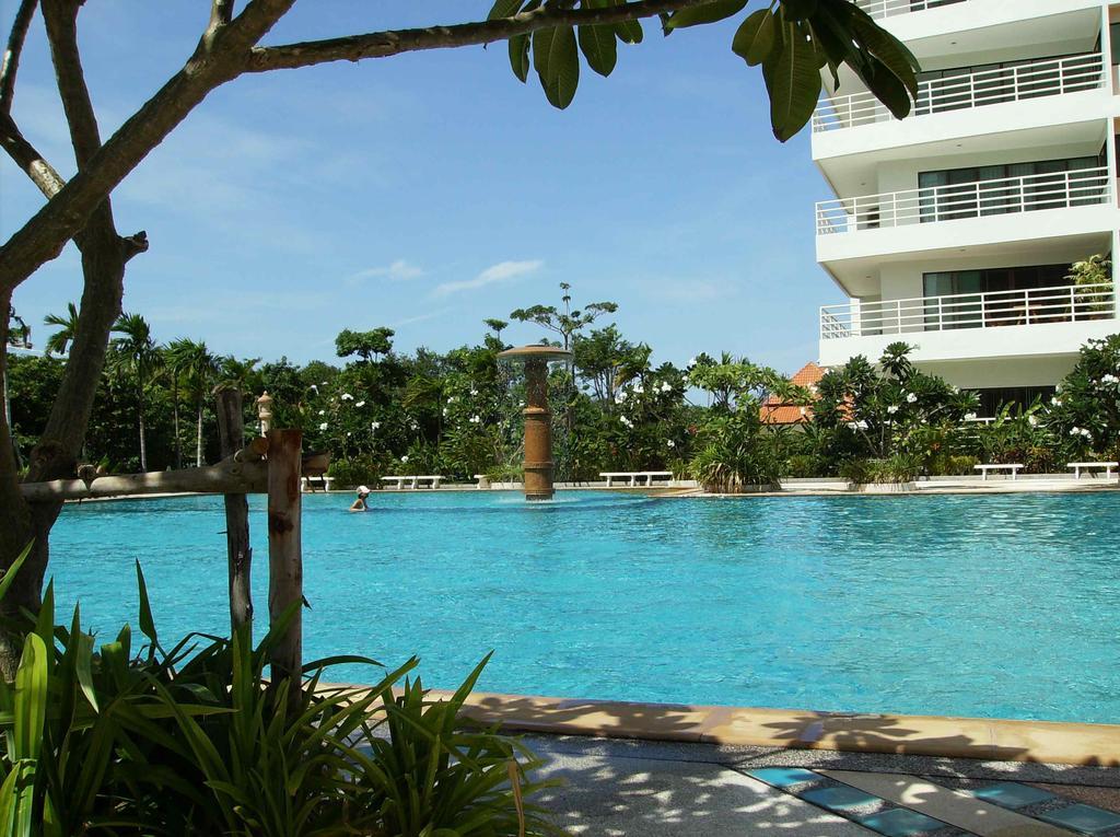 View Talay 5 At Nong Apartment パッタヤー エクステリア 写真